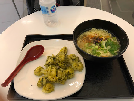 Review: Vancouver Airport Lounges
